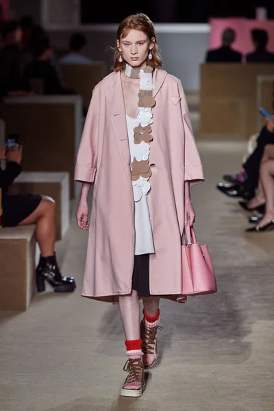 Look 44